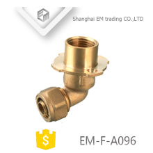 EM-F-A096 90 degrés coude tuyau en laiton filetage mâle compression bride tuyau raccord